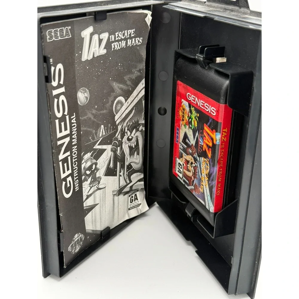 Taz in Escape from Mars Sega Genesis CIB Case Manual Cart Tested Working